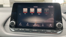 Nissan Qashqai 1.3 DiG-T MH Acenta Premium 5dr Petrol Hatchback